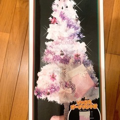 ホワイトクリスマスツリー