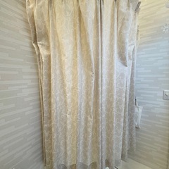 カーテンロング①の画像