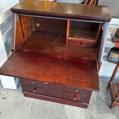 ライティングテーブルの画像