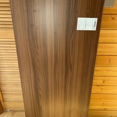 テーブルの天板、木板の画像