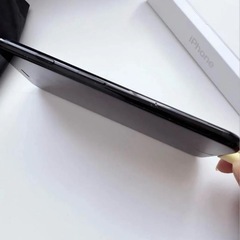 Apple iPhone 7 本体 128GBの画像