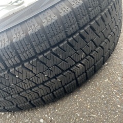 16インチ、ブリヂストンスタッドレスタイヤ、AW、4本セット.VWの画像