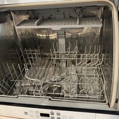 【11／21までの限定出品】AQUA 卓上食洗機　ADW-GM2 引取りのみの画像