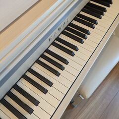 大阪/KAWAI電子ピアノ/CA17A/補助台付き/中古品/引き取り限定の画像