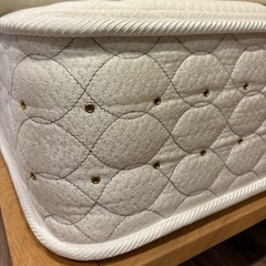 無印ベッドの画像