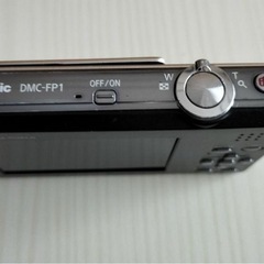 Panasonic LUMIX DMC-FP1動作確認済 バッテリー付きの画像