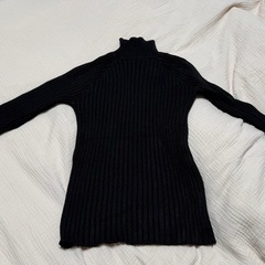 【受渡予定者の指定済み】【S〜Mサイズのセーター5着】差し上げます！　【12/15まで】の画像