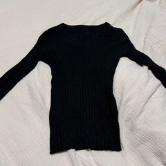 【受渡予定者の指定済み】【S〜Mサイズのセーター5着】差し上げます！　【12/15まで】の画像