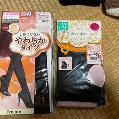 【まとめ売り】もこもこ靴下、着圧ソックス、タイツなどの画像