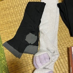【まとめ売り】もこもこ靴下、着圧ソックス、タイツなどの画像