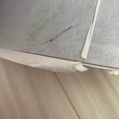 フロアタイル　貼るだけ　置くだけの画像