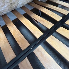 ダブルベッド　ポケットコイルマットレスの画像