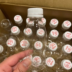 空の容器(工作や手作りおもちゃに)の画像