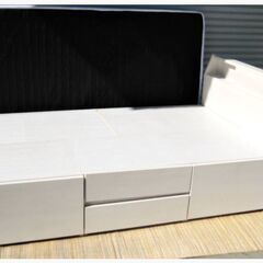 ニトリ　セミダブルサイズ　ベッドフレーム　オーヤマ　マットレス付き　引き出し　2口コンセント付き　ホワイト家具　引取り歓迎　337ZSの画像