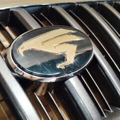 (J256)【相模原市中央区田名】リユース品★トヨタ/TOYOTA ハリアー純正ラジエータグリル (53111-48010)の画像