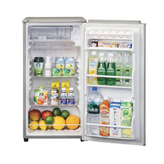 【引き取りに来ていただける方限定】  AQUA アクア 小型冷蔵庫  AQR-8Gの画像