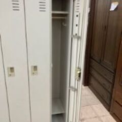 ID:704305　ロッカー４人用　※カギなしの画像