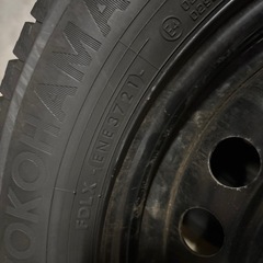 スタッドタイヤセットの画像