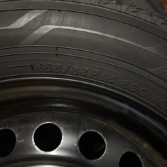 スタッドタイヤセットの画像