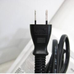 高年式　2023年製　ヤマダ　電子レンジ　YMW17HL6　動作良好　60Hz　西日本専用　ターンテーブル　簡単ダイヤル6段階　YAMADA　338ZSの画像