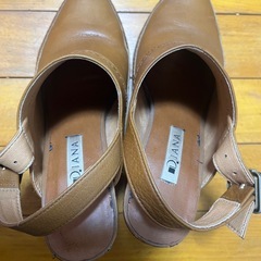 【お値下げ・22日まで】DIANAパンプスの画像