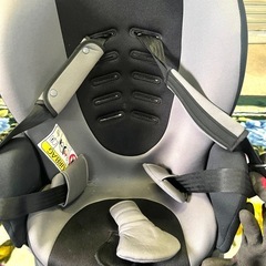 Aprica Deaturn Plus チャイルドシートの画像