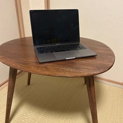 ZARA HOME テーブルの画像