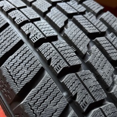 スタッドレスタイヤの画像