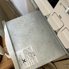 ガスコンロとガス台テーブルのセットの画像