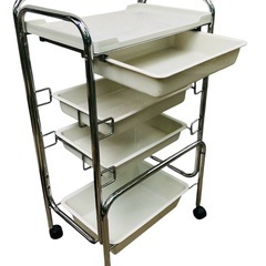 丈夫なキッチンわワゴンの画像