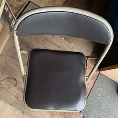 パイプイス の画像