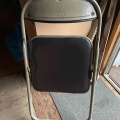 パイプイス の画像