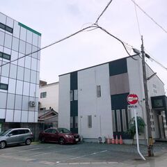 【居酒屋スタッフ】（ホールスタッフ・調理補助・仕込みスタッフ）副業・WワークOK/経験者時給1500円//髪色自由/ピアスOKの画像