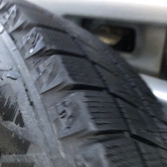 スタッドレスタイヤの画像