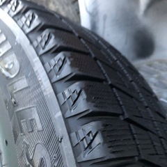 スタッドレスタイヤの画像