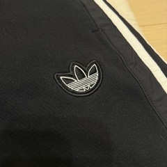 adidasスエットパンツXSサイズ(女性用)の画像