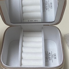diorジュエリーボックス新品未使用の画像