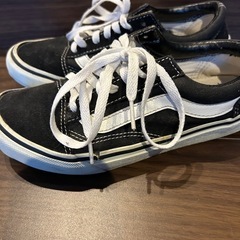 VANSスニーカー23.5の画像