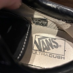 VANSスニーカー23.5の画像