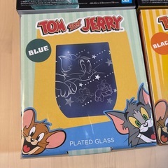 フィギュア1つ1000円 グラス2つで1000円の画像