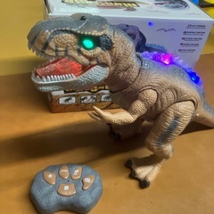 (売約済み)動く、光る、音の恐竜のおもちゃの画像