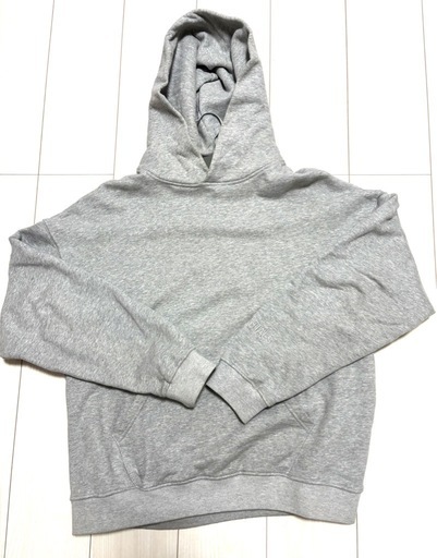 ESSENTIALS グレー パーカー　ブラックtシャツセット