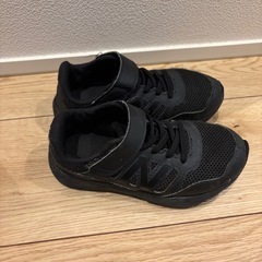 キッズ　子供　靴　の画像