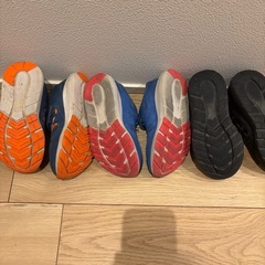 キッズ　子供　靴　の画像