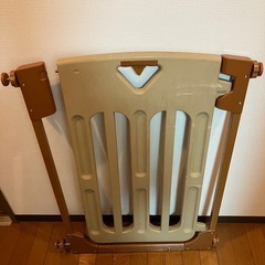 日本育児　ベビーゲートの画像