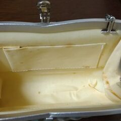 礼装草履（L）とバッグ（9cm位）の画像