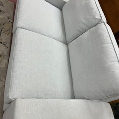 イケアシーヴィク2人掛けソファーの画像