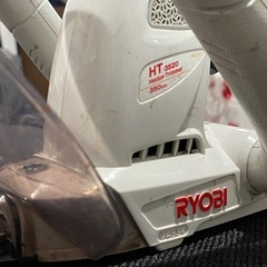 RYOBI リョービ   ヘッジトリマ HT-3520 剪定  庭手入れ  延長コードなし 1118-017の画像