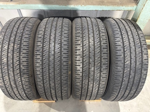 ヨコハマタイヤ　225/55R18