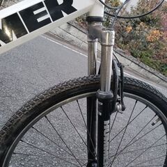 クロスバイクHummer白の画像